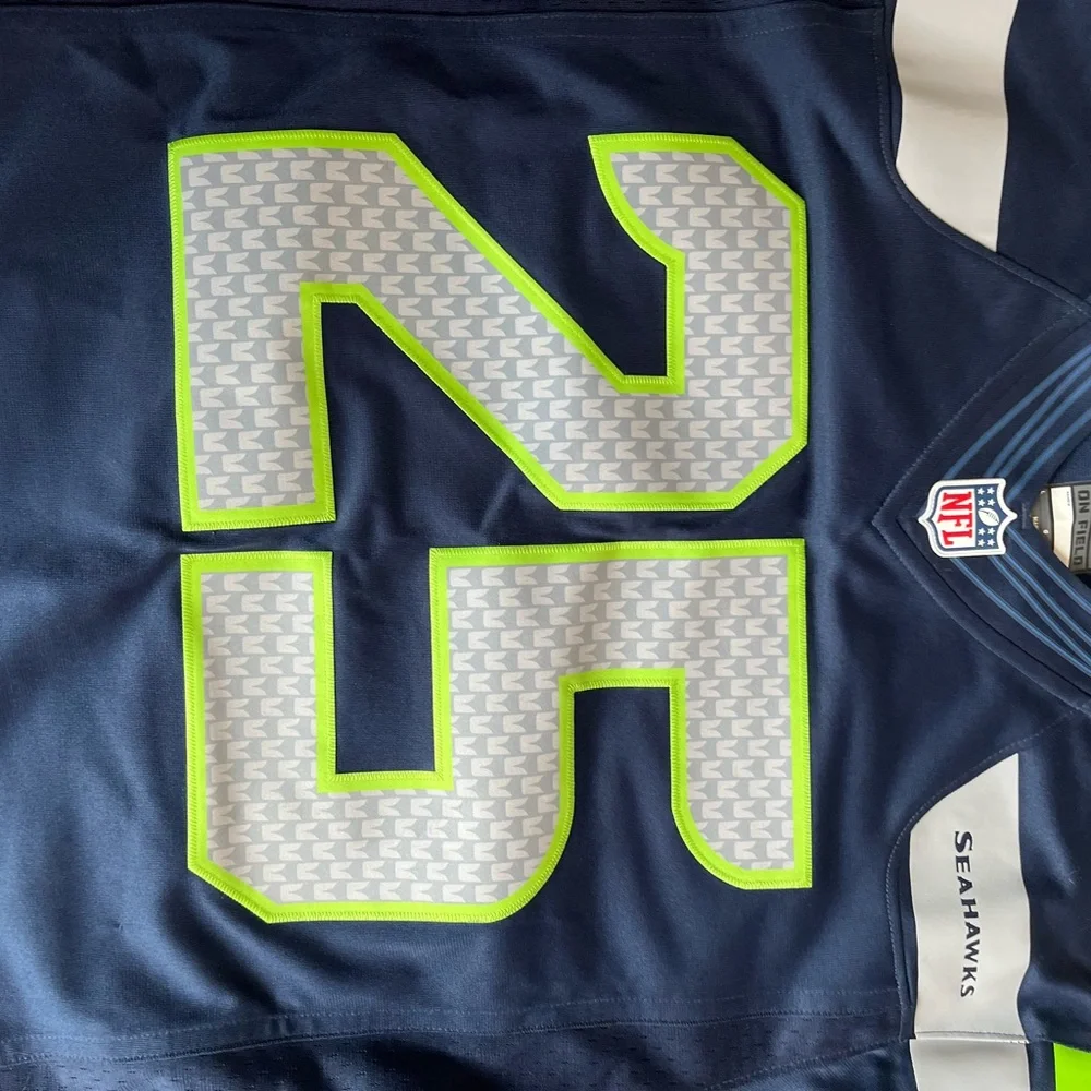 NFL Men's Navy and Lime Green Jersey - Picture 4 of 7